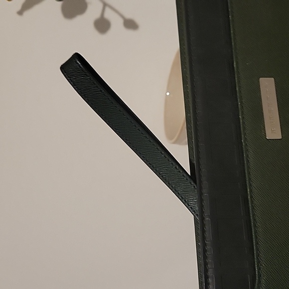 BURBERRY Zippered Clutch Leather Vintage Bag - Picture 9 of 16